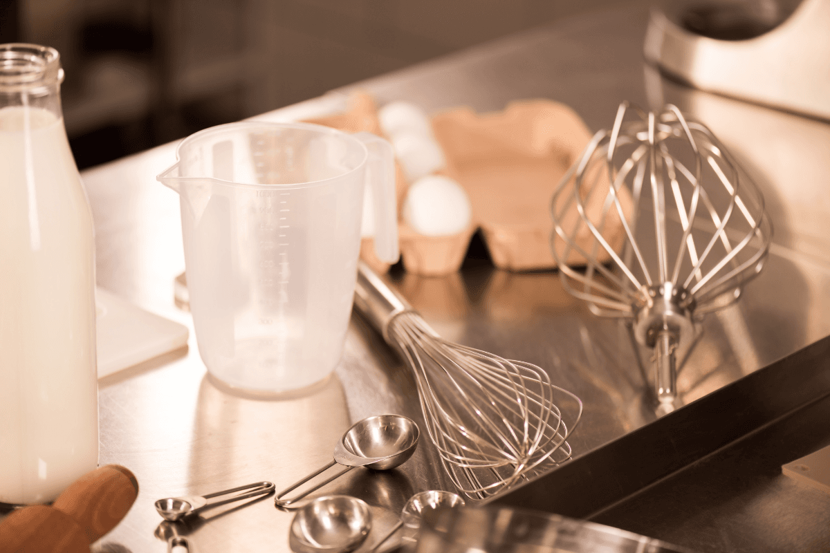 Kitchenware & Utensils